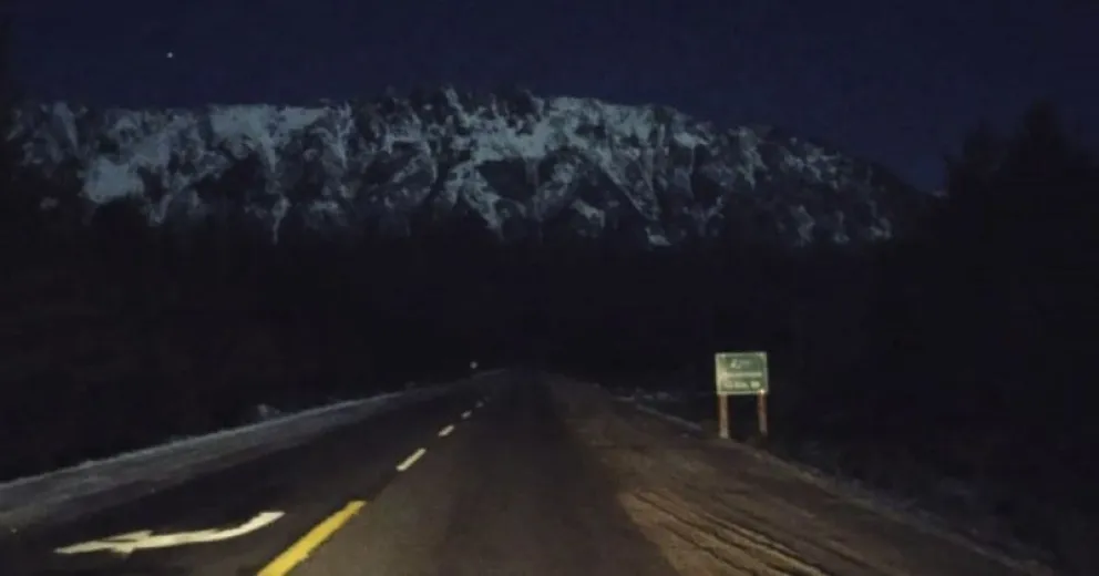 Conducir con atención por hielo en las rutas de la región