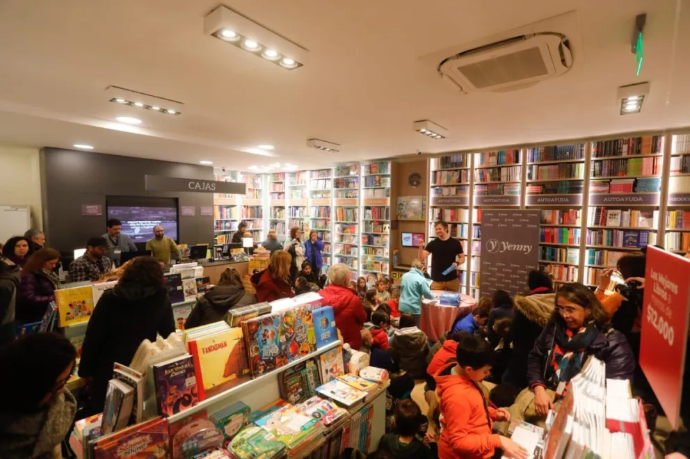 Cuando los más pequeños convierten una librería en un espacio mágico y esperanzador