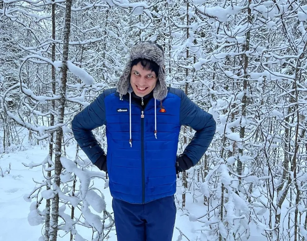 Maxi Miller llegará a Bariloche con su “Hola niños”