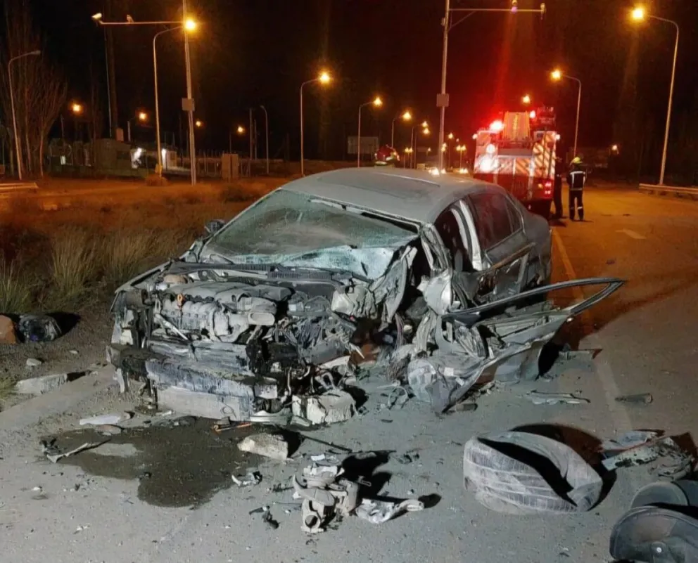 Tremendo: un auto destruido, una mamá y su bebé internadas en terapia intensiva
