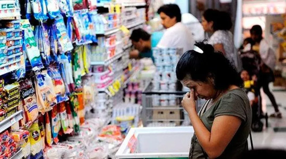 Inflación de precios en Argentina: ¿Cuáles son los sectores que aumentan en Agosto?