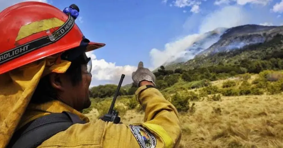 Brigadistas de incendios forestales anuncian medidas de fuerza