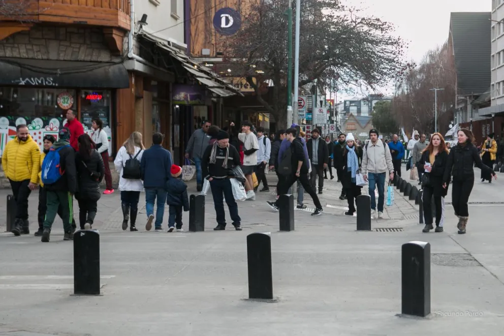 Estrategias para atraer turistas de caras al verano.