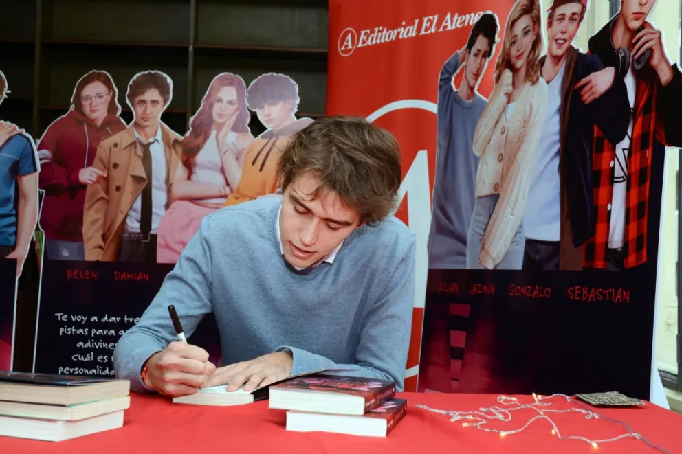 Juventud, libros, Disney, tenis y… un asesino serial