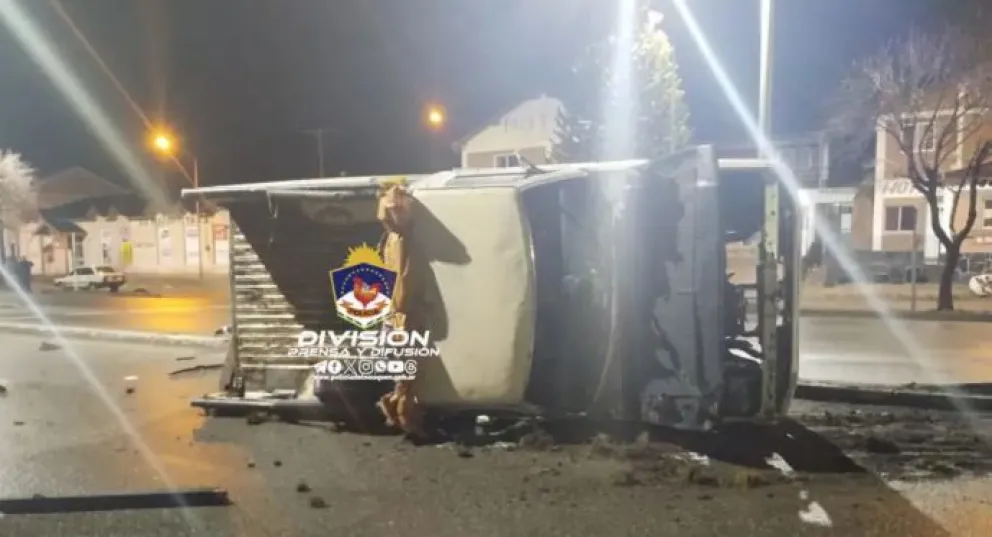 Conducía por Ruta 40, tuvo un ataque de epilepsia y chocó contra una camioneta