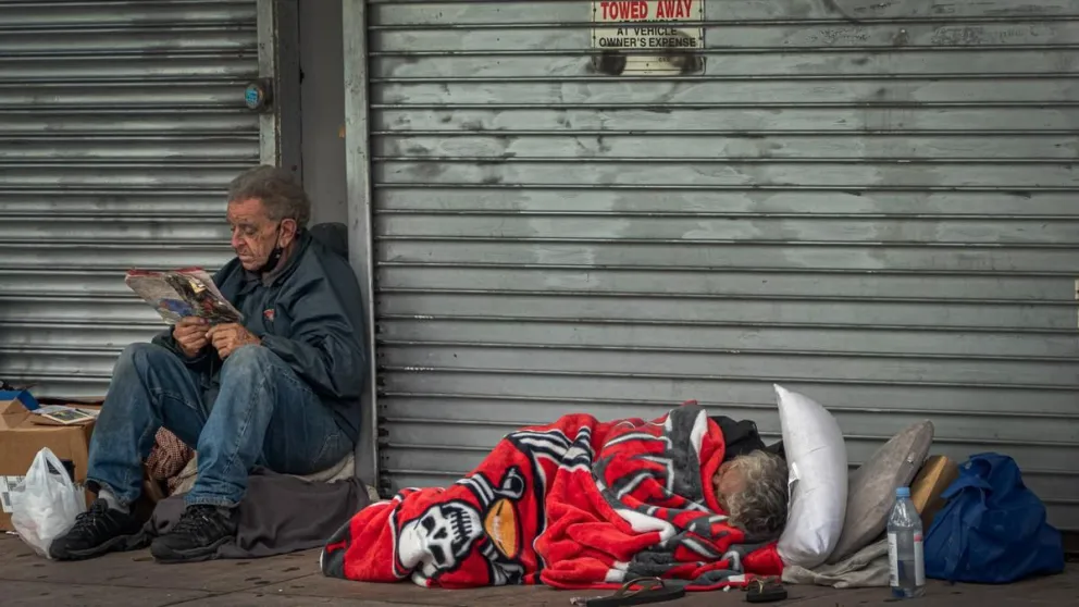 Un informe arrojó que el 54,9% de la población argentina es pobre y el 20,3% está en la indigencia   