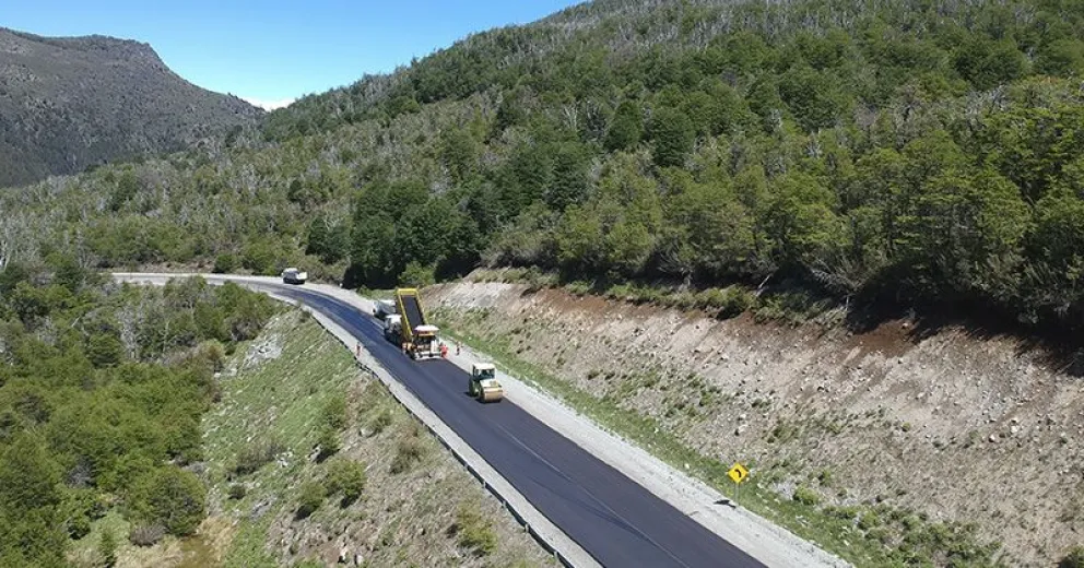 Lanzan licitación para el mejoramiento del tramo entre Bariloche y El Bolsón