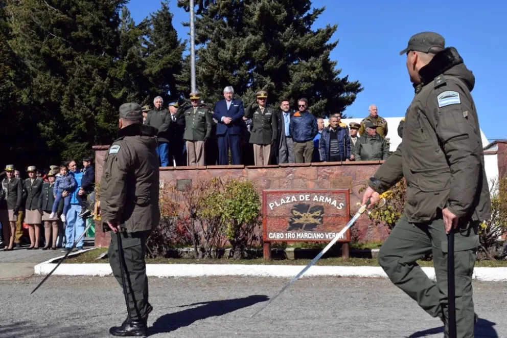 Celebraron la conmemoración del 82º aniversario de la creación del Escuadrón 34 Bariloche