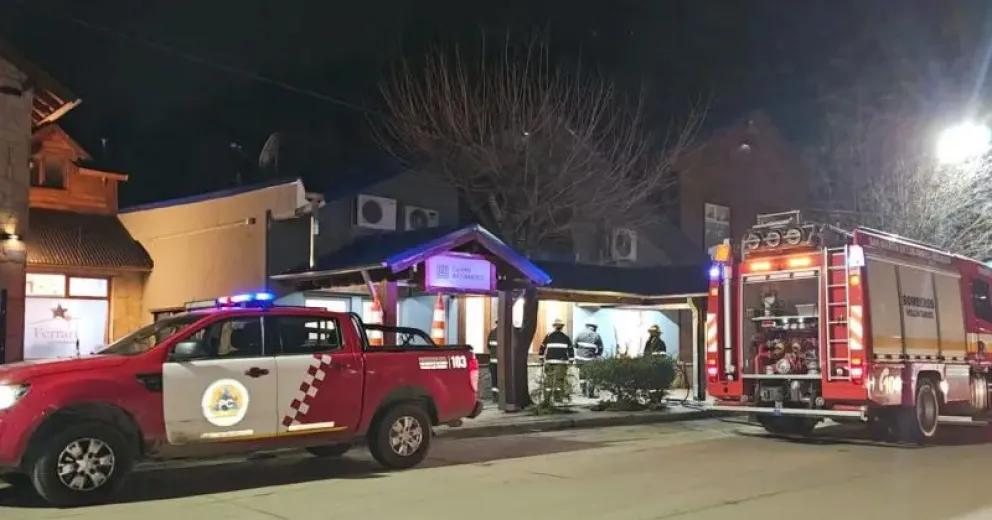 Habría sido intencional el principio de incendio en los cajeros de un banco 