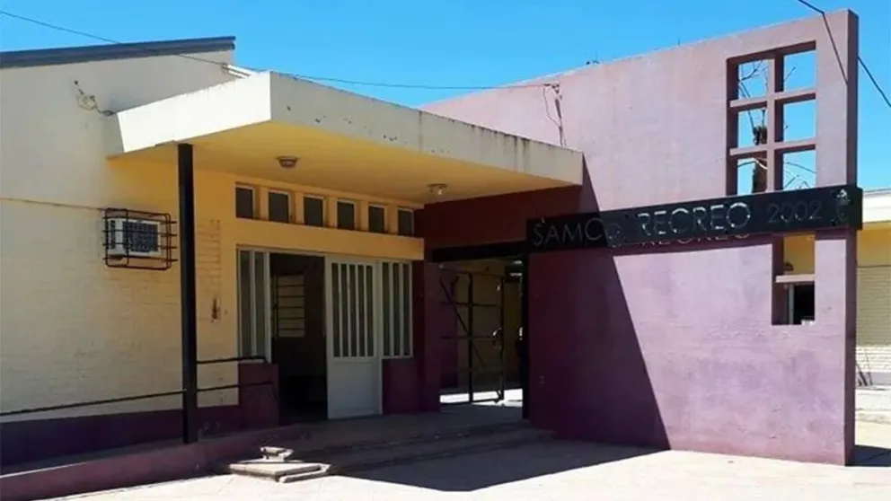 Una menor fue al hospital por un fuerte dolor de panza y resultó que estaba embarazada: el padrastro, principal sospechoso