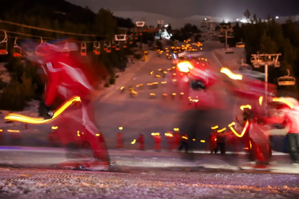 Fiesta de la Nieve 2024: Mirá lo mejor que dejó la "Bajada de Luces" en Catedral