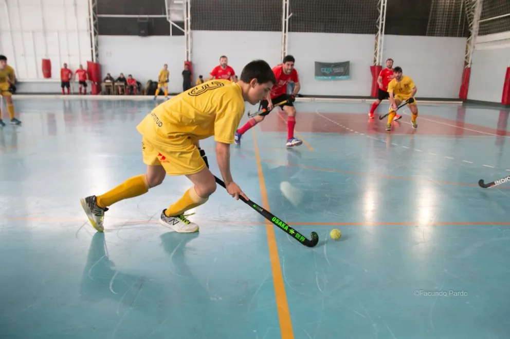 Tres jornadas de hockey de mayores en Bariloche y Dina Huapi
