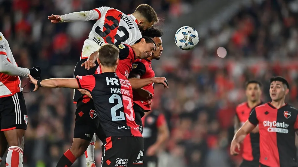 River sigue con la racha de los empates y no pudo con Newell’s en el Monumental