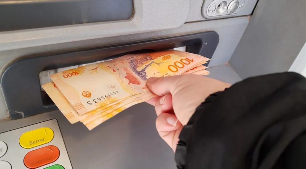 Los bancos aumentan a $60.000 el límite de extracción