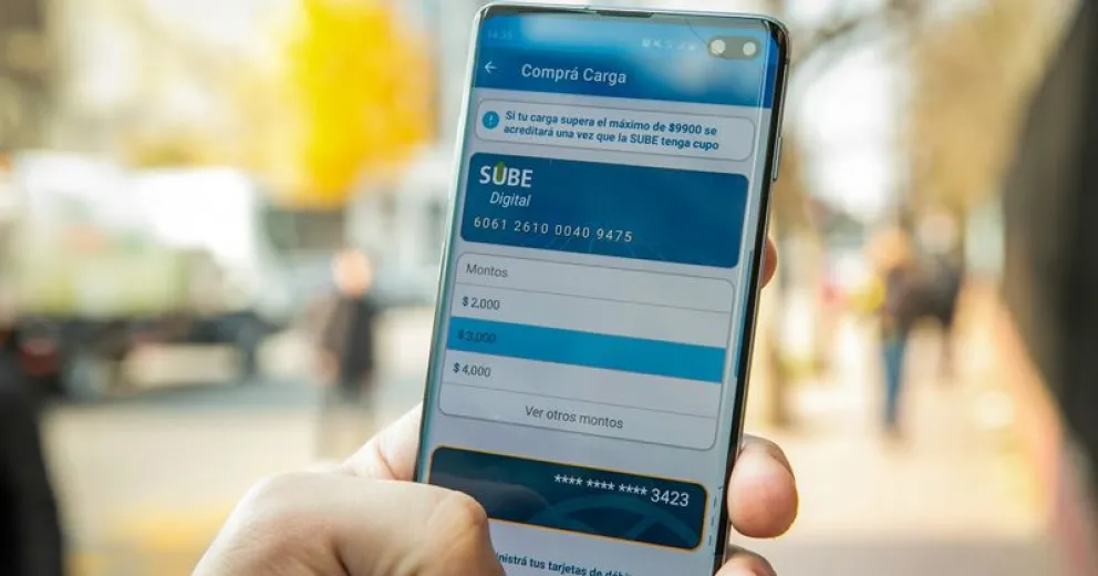 Bariloche está entre las ciudades que pueden pagar colectivo con el celular  