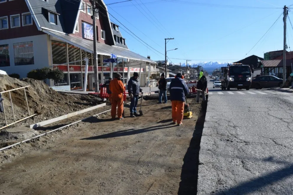 Este viernes se cortará Onelli y Yatasto por obras de bacheo