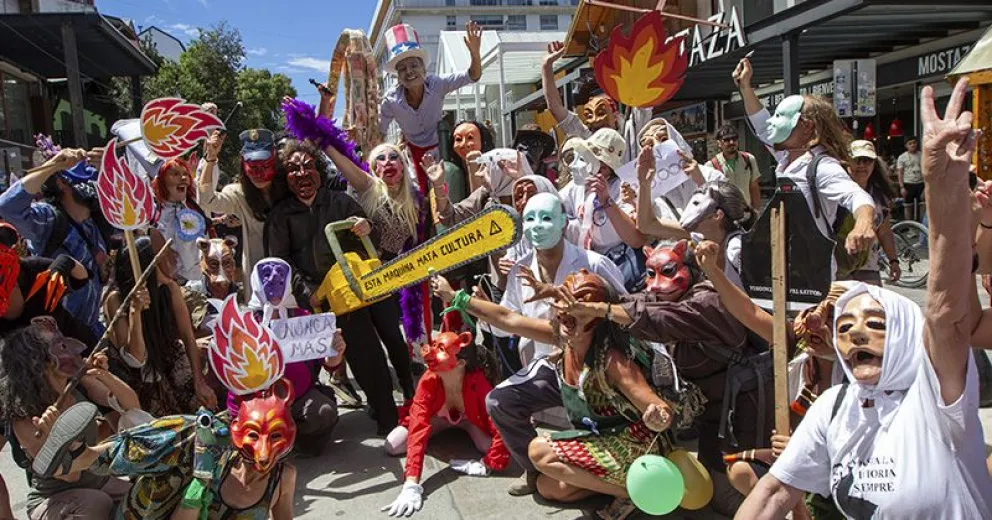 El Frente Cultural Bariloche culmina su ciclo con el festival "Frente al Frente"