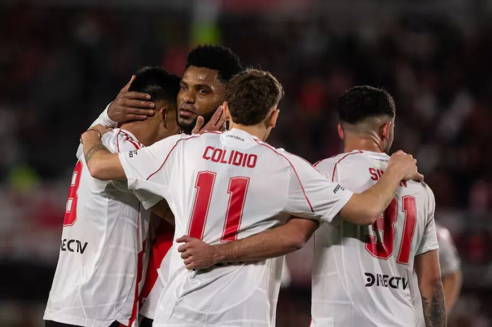 River goleó 4-1 a Atlético Tucumán por la Liga Profesional