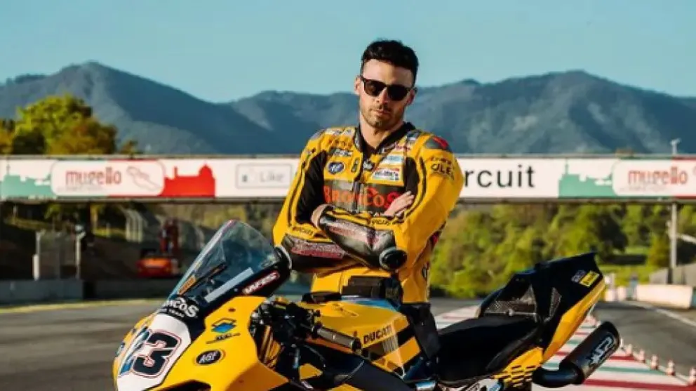 Conmoción en el motociclismo: murió el piloto Luca Salvadori en un trágico accidente