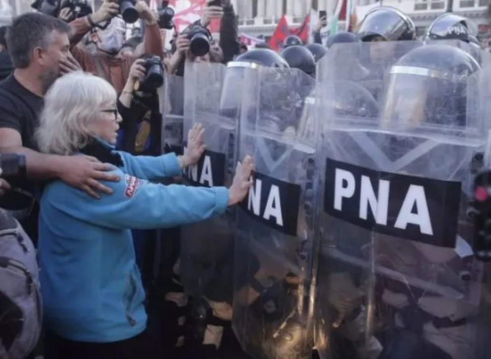Primera acción judicial contra el veto a la reforma de la movilidad jubilatoria