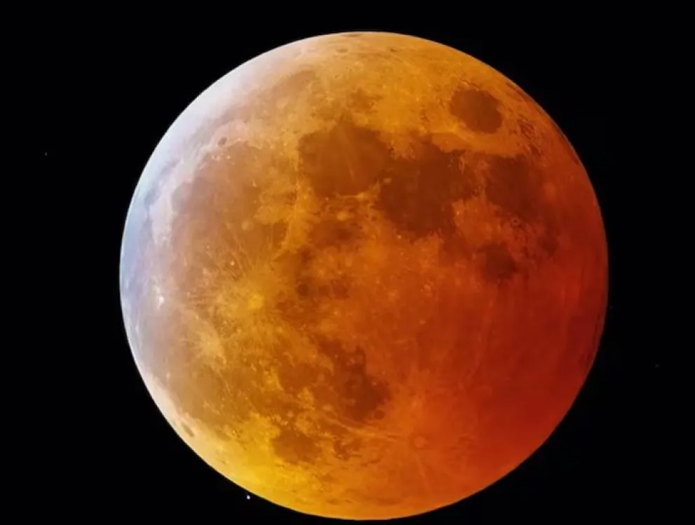 Eclipse lunar en Piscis: cómo afecta a cada signo del zodiaco 