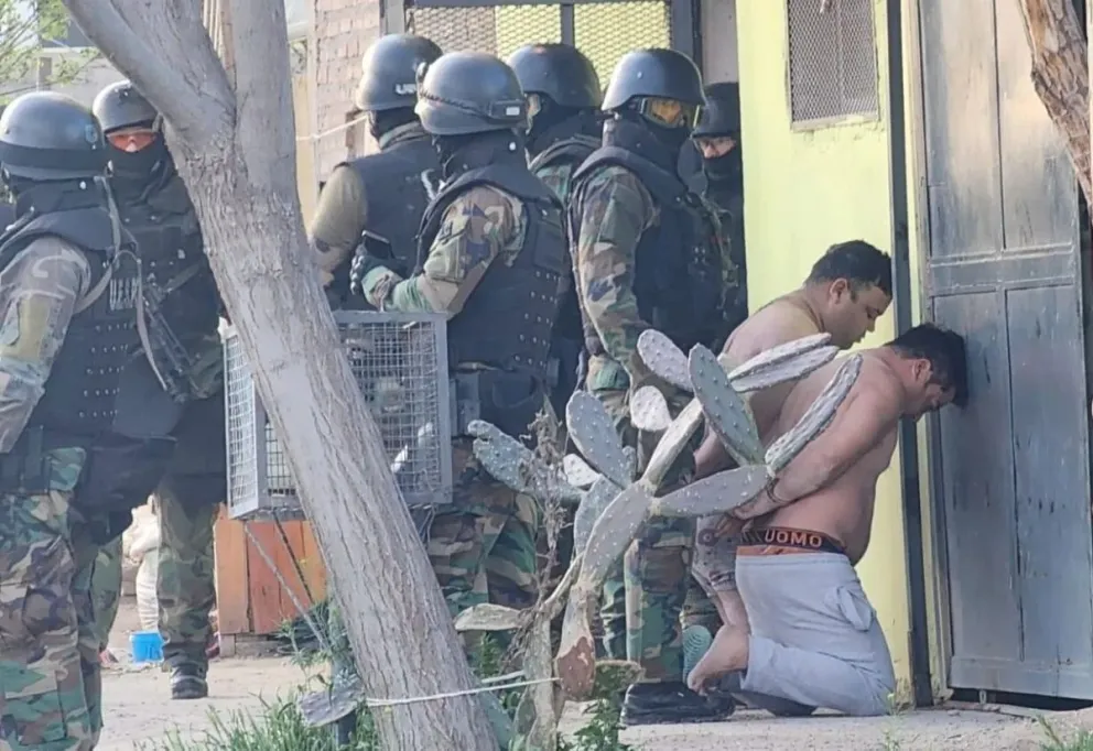 Último momento: hay 10 detenidos tras cinco allanamientos por el robo a una peluquería
