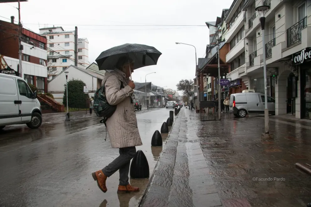 La alerta amarilla por nieve advierte sobre la posibilidad de nevadas en la región a partir de la tarde. Foto archivo: Eugenia Neme