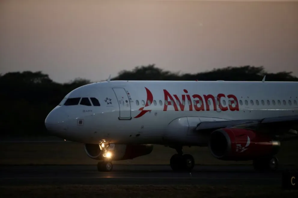 Terrible: un argentino agredió a un tripulante de avión y ahora deberá pagar 30 mil dólares