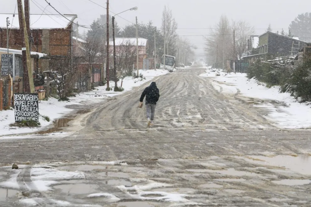 Emiten alerta amarillo por nevadas de variada intensidad