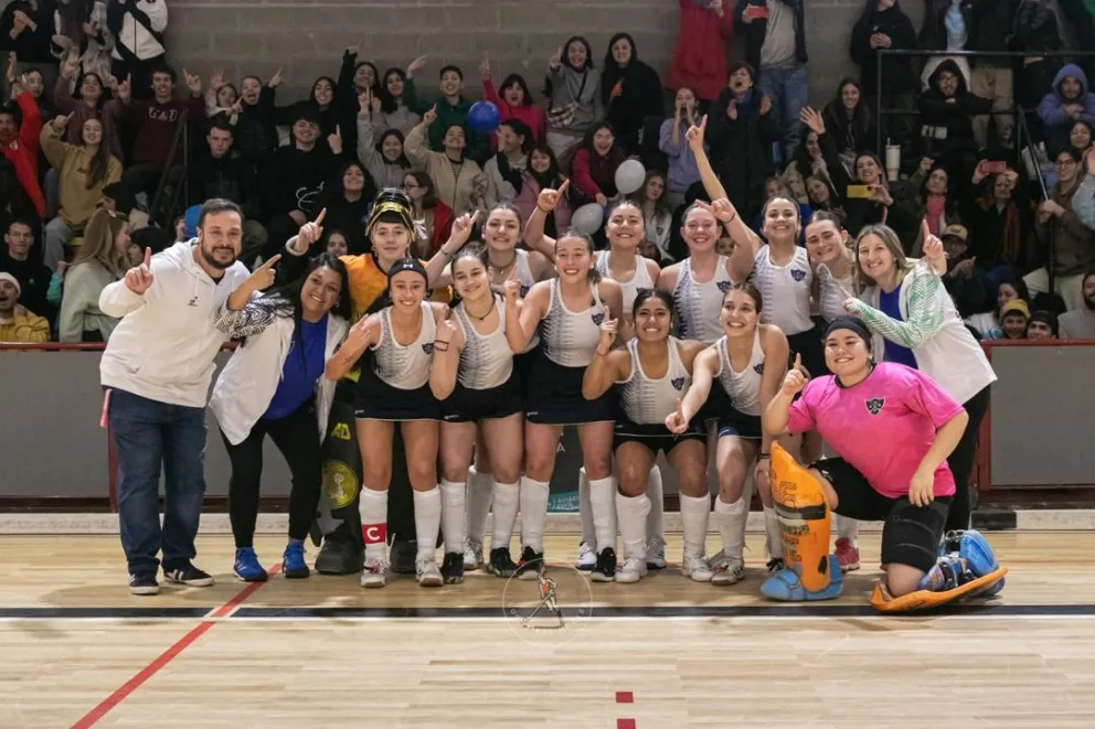 Gran actuación de “Los Lagos” en el Campeonato Argentino de Hockey Pista Gran actuación de “Los Lagos” en el Campeonato Argentino de Hockey Pista