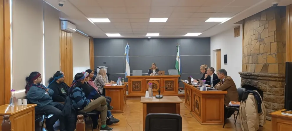 Comenzó el juicio contra la comunidad mapuche Quemquemtreu