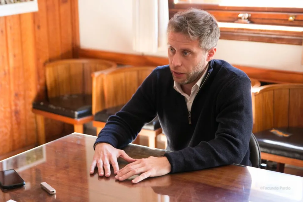 Villa Mascardi y el deseo de atraer inversores privados fueron dos de los temas que trató en los encuentros con El Cordillerano (foto: Facundo Pardo).