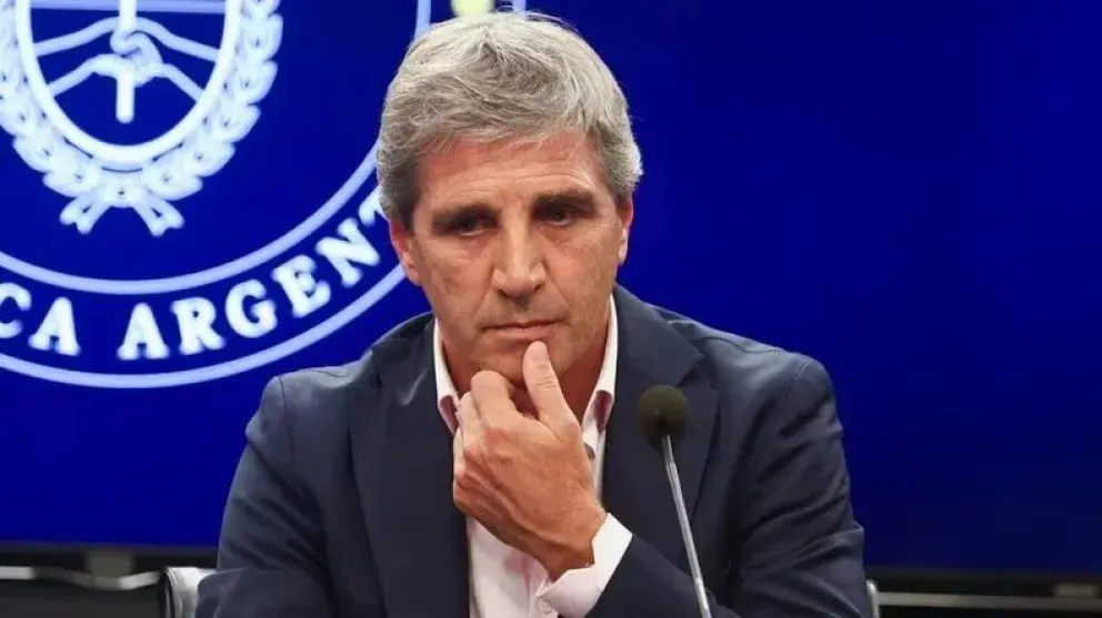Caputo se refirió al dato de pobreza en Argentina: “Nos espera un futuro mucho mejor”