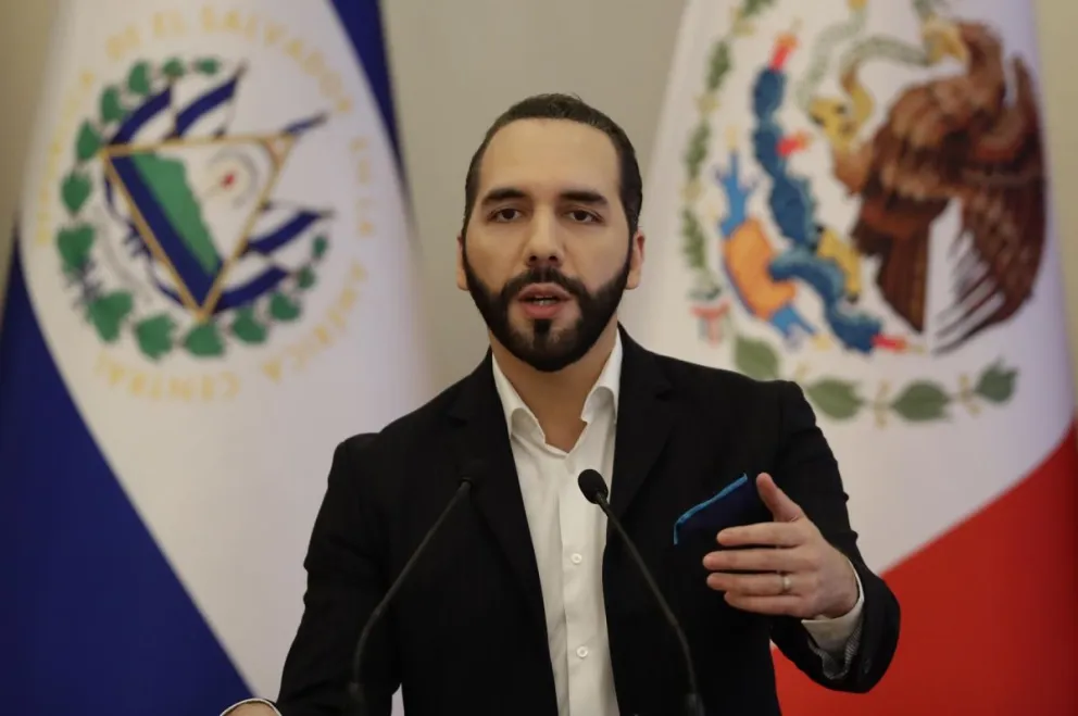 Nayib Bukele llegó a la Argentina y se reunirá con Milei