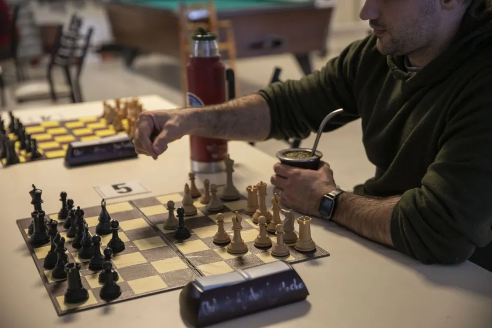 Una jornada para disfrutar del ajedrez en la ciudad. Foto archivo Eugenia Neme.