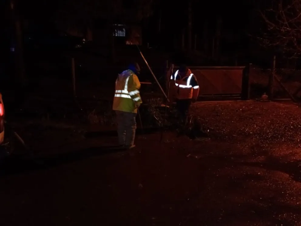 Por las intensas lluvias, se taparon pluviales en Península San Pedro 