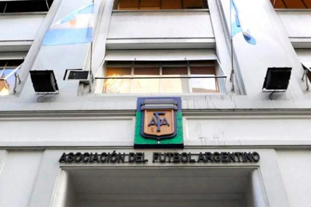 La Justicia ordenó suspender la implementación de las SAD en los clubes