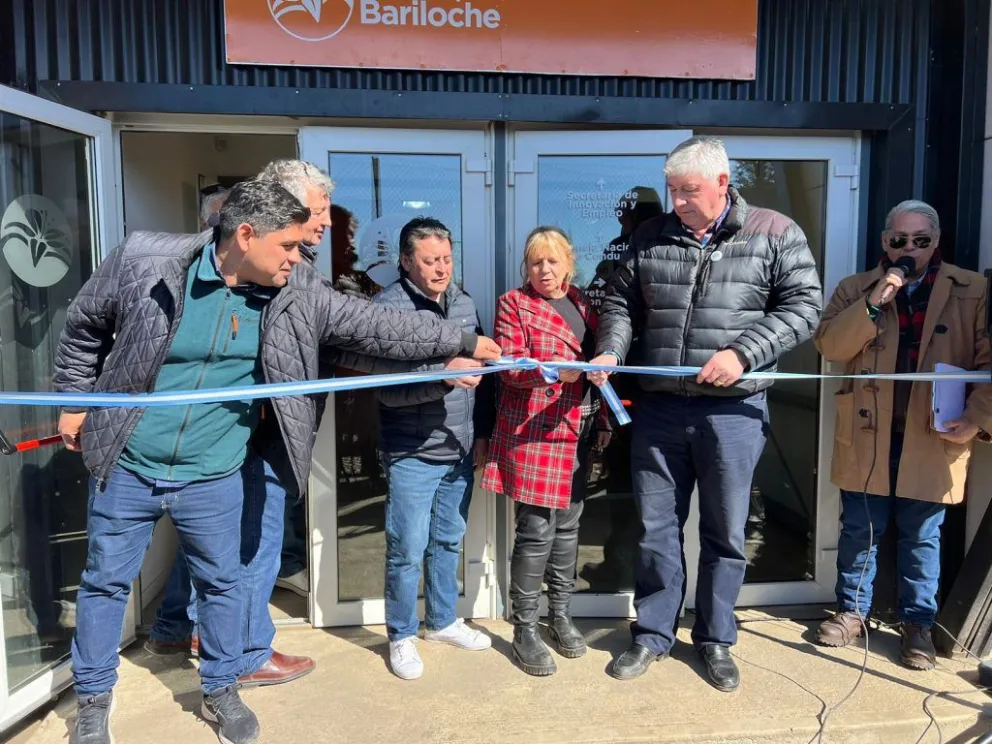 Inauguraron las nuevas oficinas municipales en el Edificio Polivalente