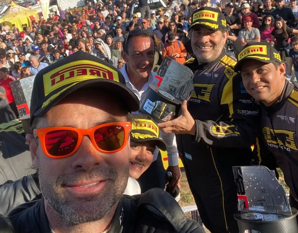 Nicolás Madero quedó segundo por los caminos de Fangio