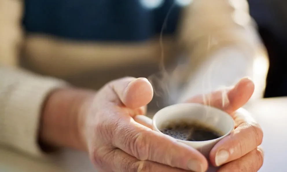 ¿Lo sabías?: las consecuencias de tomar café para los mayores de 60 años