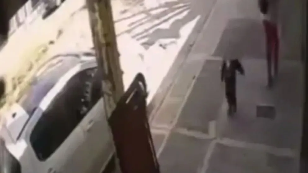 Mira el video: un bebé de 1 año se escapó del jardín