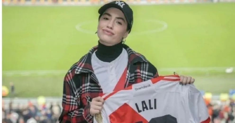 Lali Espósito y la divertida anécdota de cómo su abuelo la hizo hincha de River
