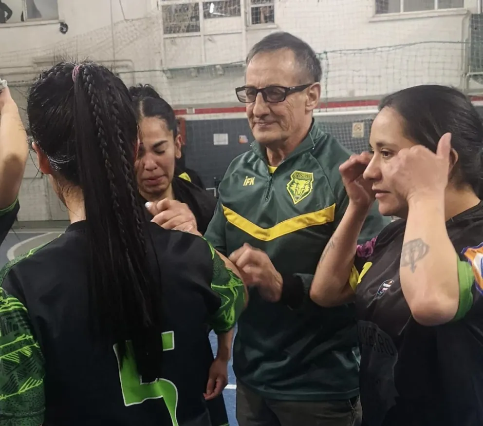 Raúl Espinosa: "Esto es para las chicas del equipo"