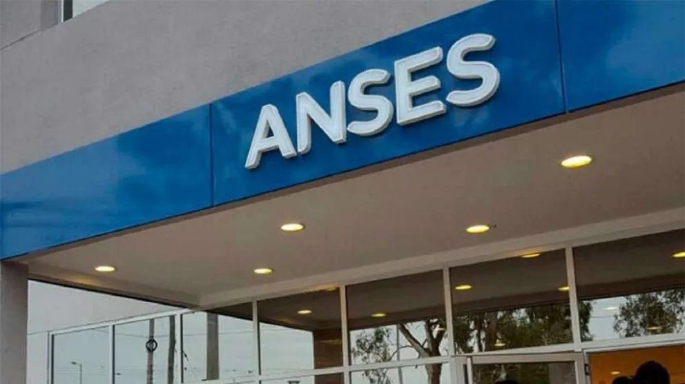 Anses suspenderá asignaciones a quienes permanezcan fuera del país por más de 90 días