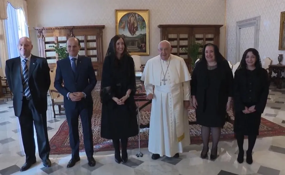 Video: Victoria Villarruel fue recibida por el papa Francisco en el Vaticano
