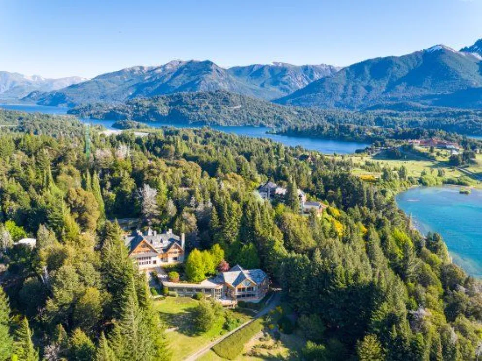 El Llao Llao será sede de una convención en la que participarán figuras relevantes de la política y la economía (imagen de archivo).