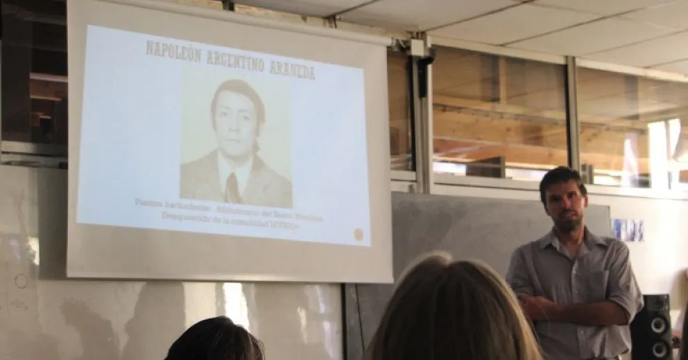 Juan Carlos Jalil exponiendo durante el Conversatorio.