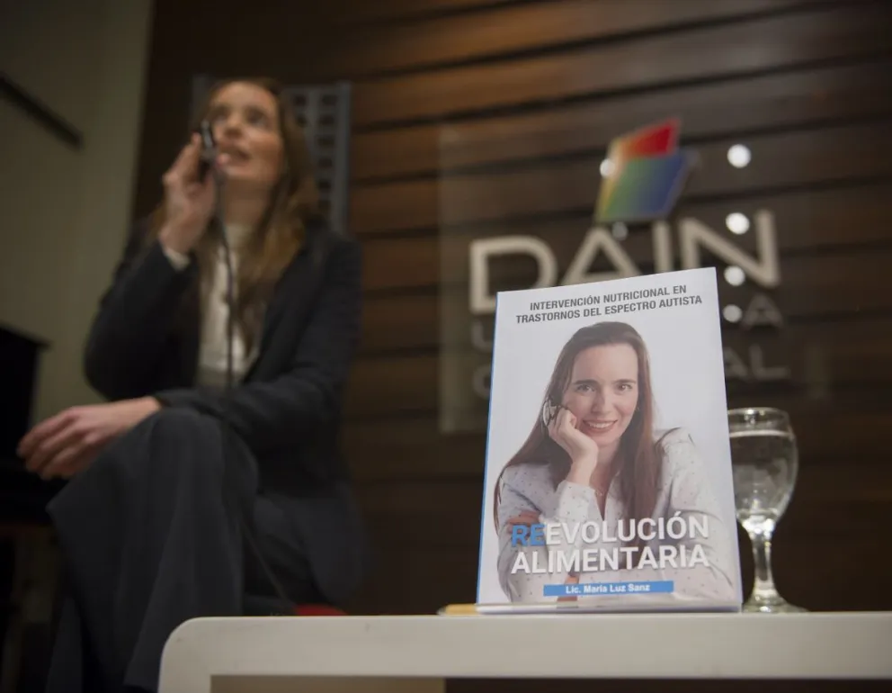 La profesional escribió un libro sobre el tema.