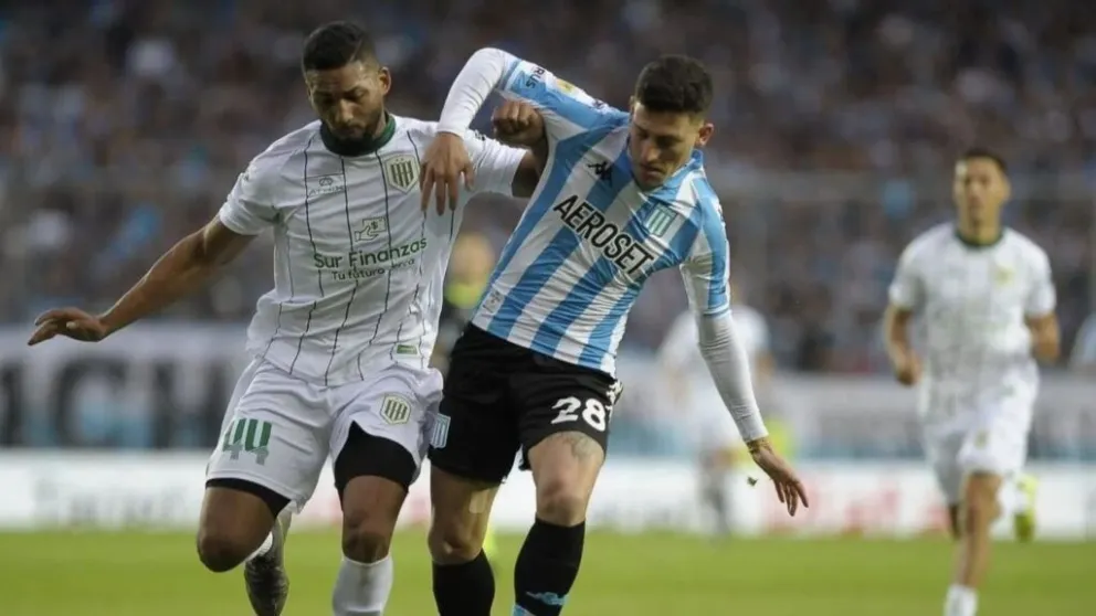 Partido correspondiente a la fecha 19 de la Liga Profesional. 