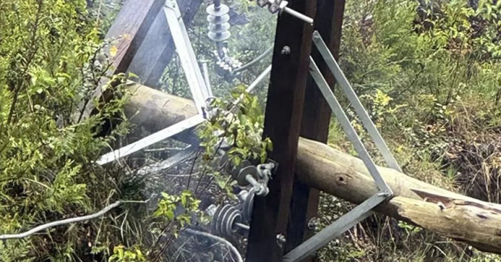 La situación generó alerta entre los pobladores ya que el Manso tiene una dura historia relacionada con el fuego.